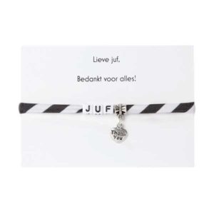 kdv-afscheid-leidster-cadeau-peuterspeelzaal-juf-bedankt-armbandje